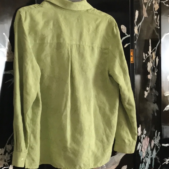 🐢Embroidery shirt-jacket   *New Markdowns, 75% off - Picture 3 of 4